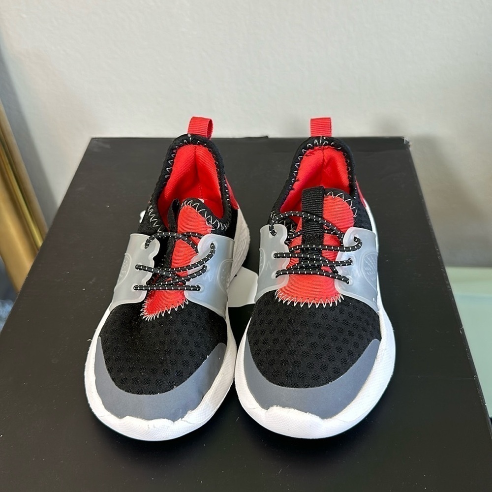 Cat & Jack Sneakers